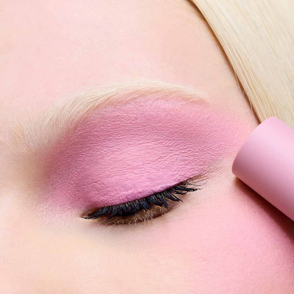 the 24h color liquid eyeshadow 320