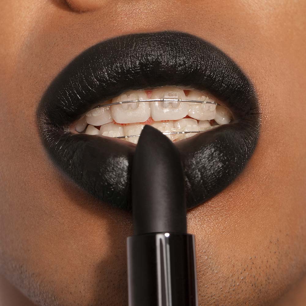 The Lipstick 900